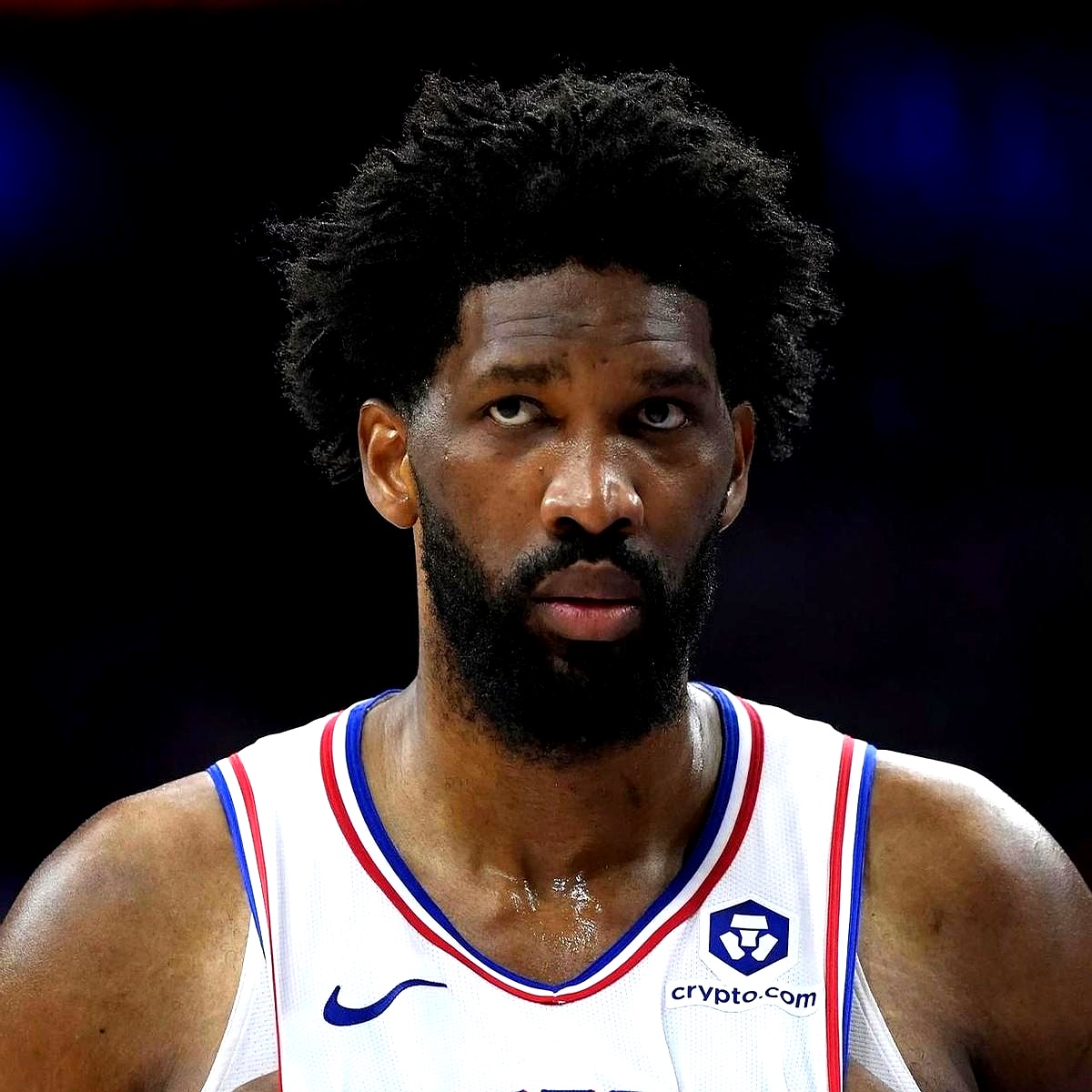 76人惜败篮网，恩比德贡献35分的简单介绍