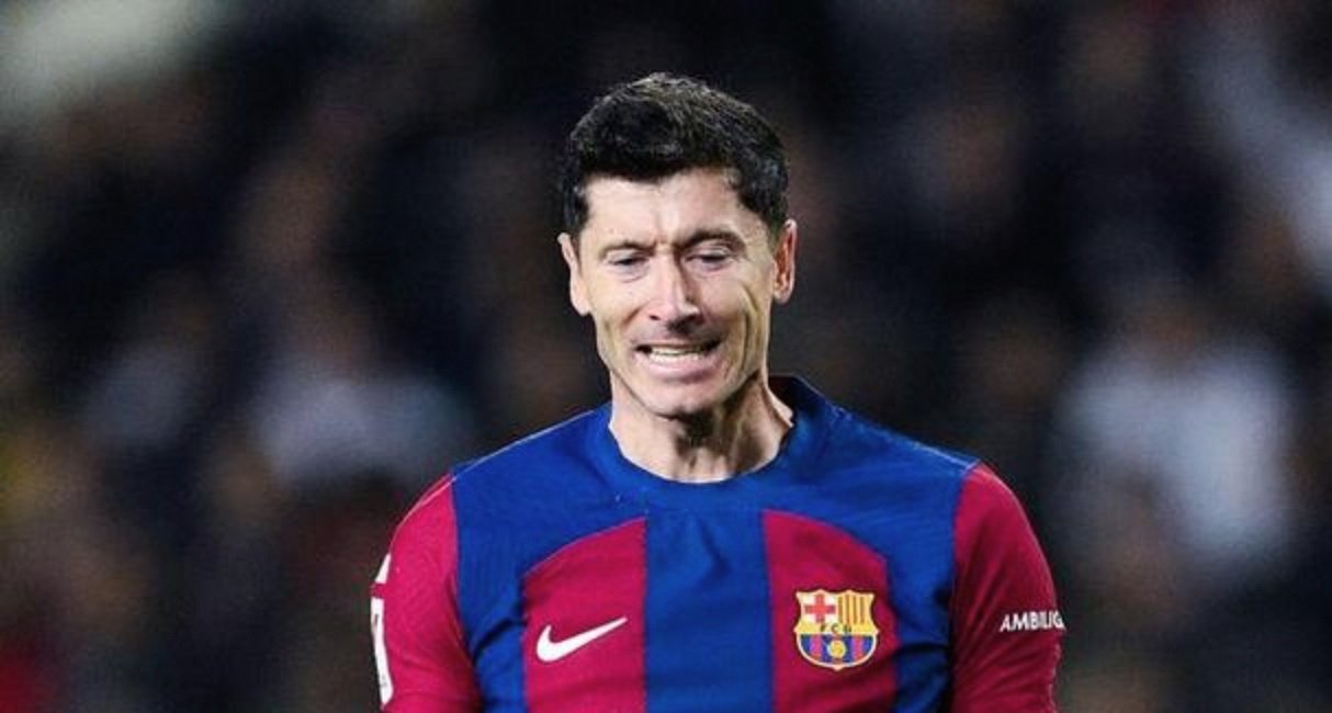 爱游戏在线-包含巴萨主场大胜皇家社会，距离西甲冠军更近的词条