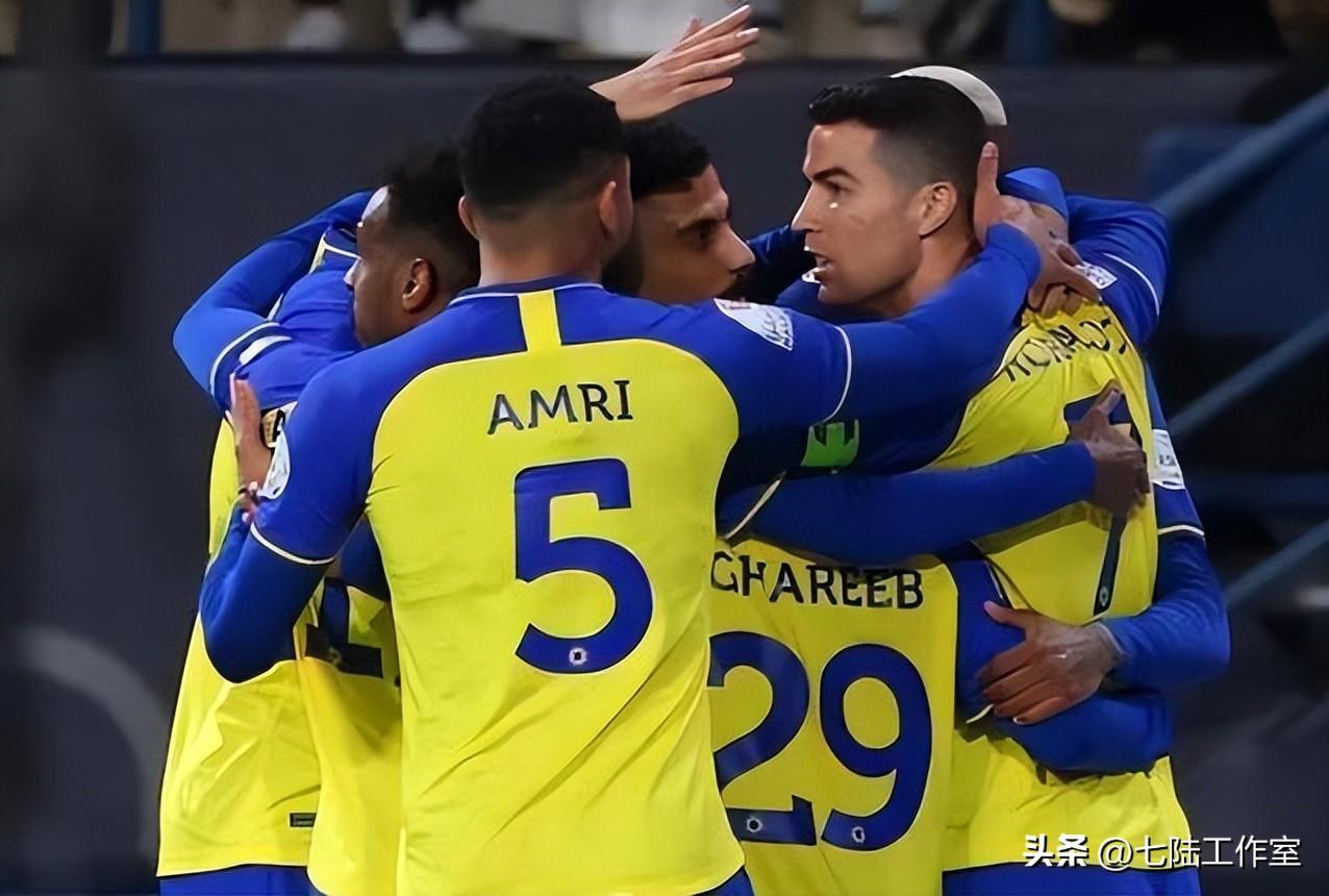 阿尔及利亚队球员拼尽全力，积极备战下一轮的简单介绍