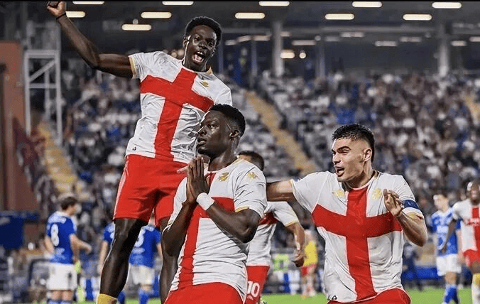 爱游戏亚洲官网-摩纳哥遭遇不敌，法甲前十动荡不安的简单介绍