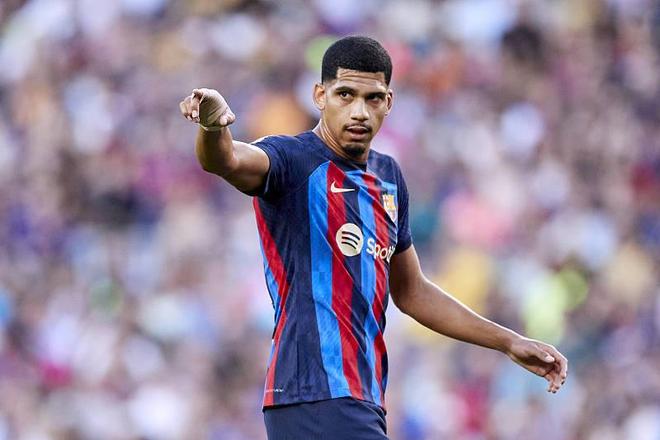 爱游戏官方-关于巴塞罗那新赛季引援措施获球迷一致称赞的信息